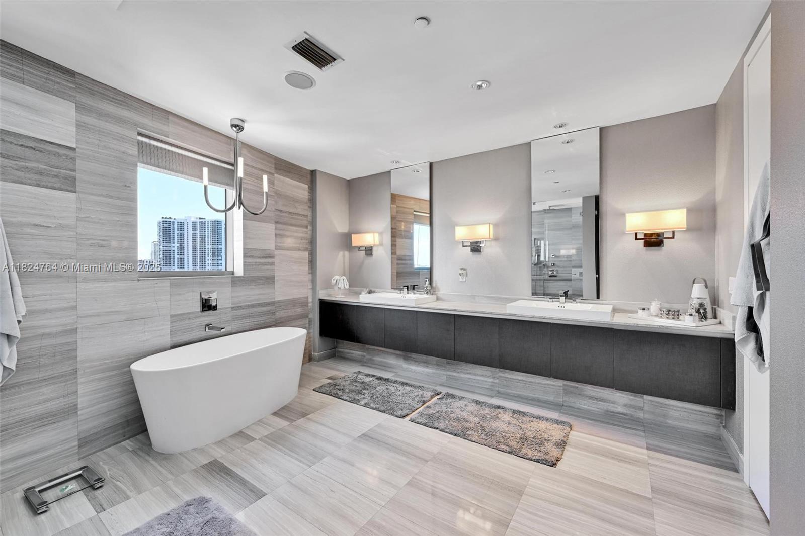 3300 NE 188th St #718, Aventura, Florida image 25