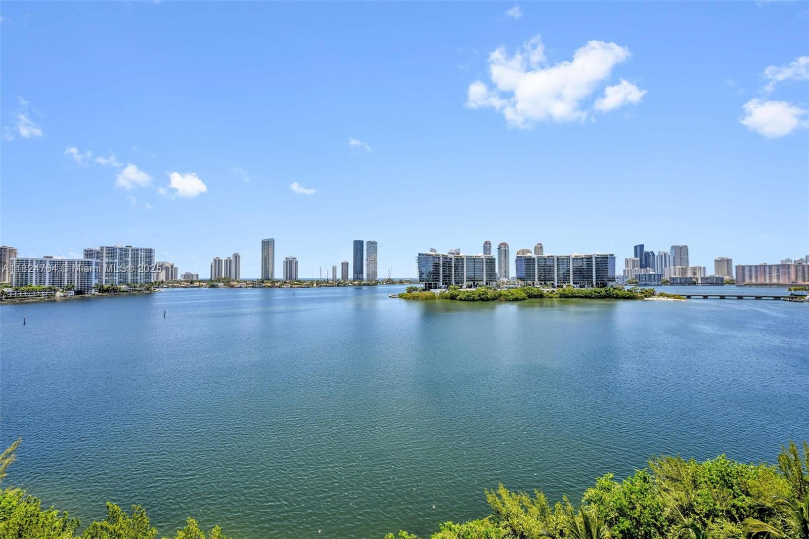 3300 NE 188th St #718, Aventura, Florida image 50