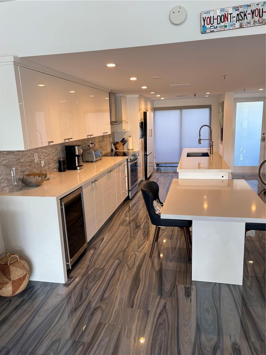 Property photo # 9