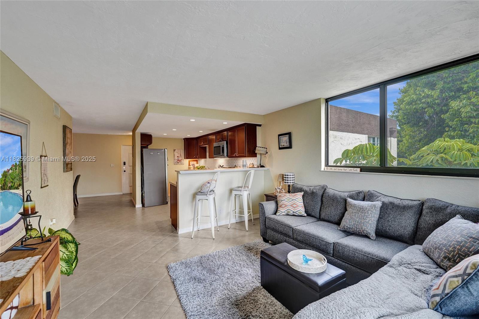 7100 NW 17th St #402, Plantation, Florida image 27