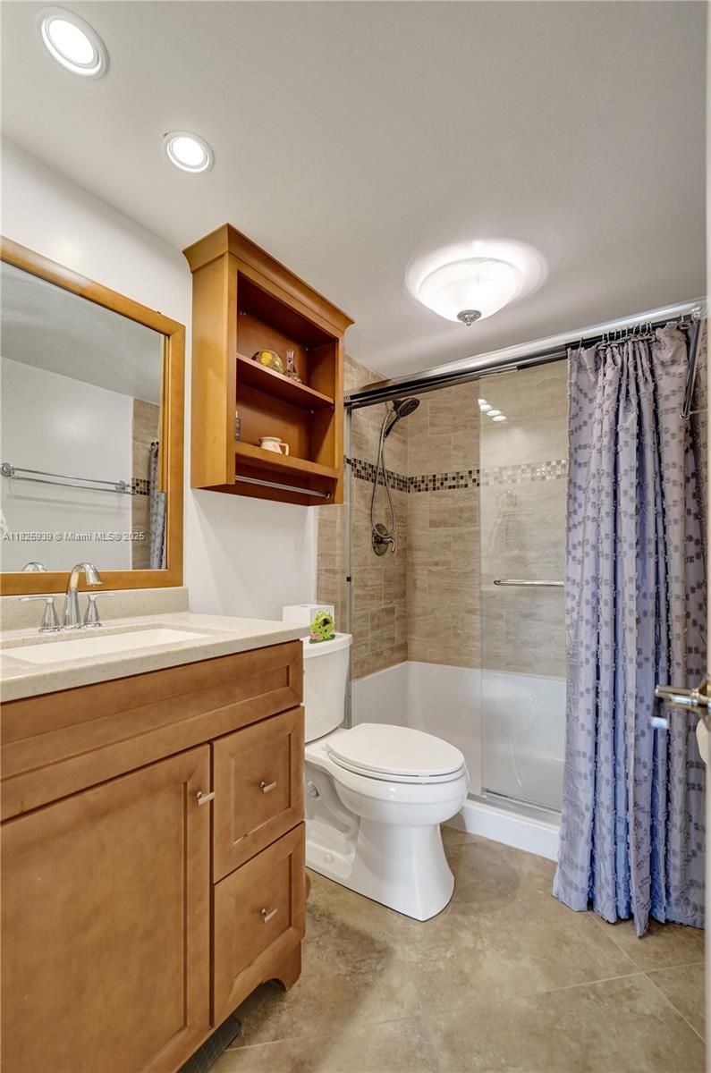 7100 NW 17th St #402, Plantation, Florida image 38