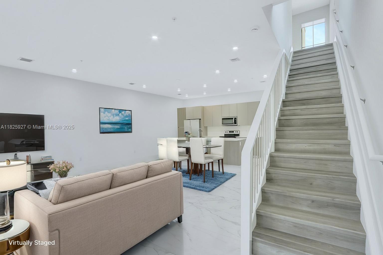 4226 NE 7th Ter 1