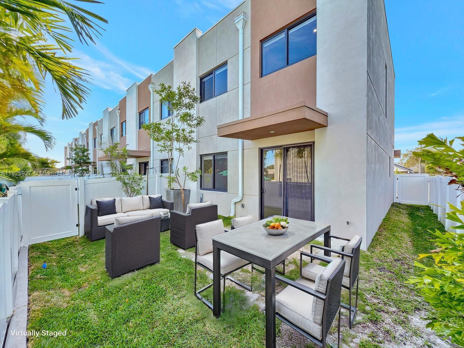 4226 NE 7th Ter 1