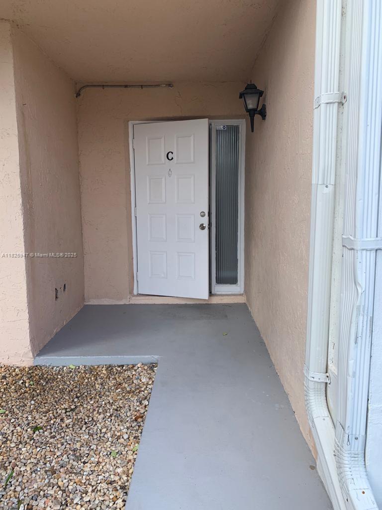1190 Washington Cir #1190C, Homestead, Florida image 1