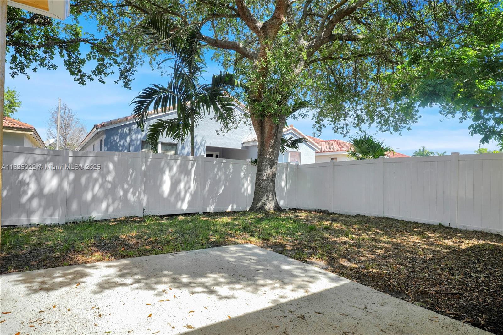 12779 SW 27th St, Miramar, Florida image 32