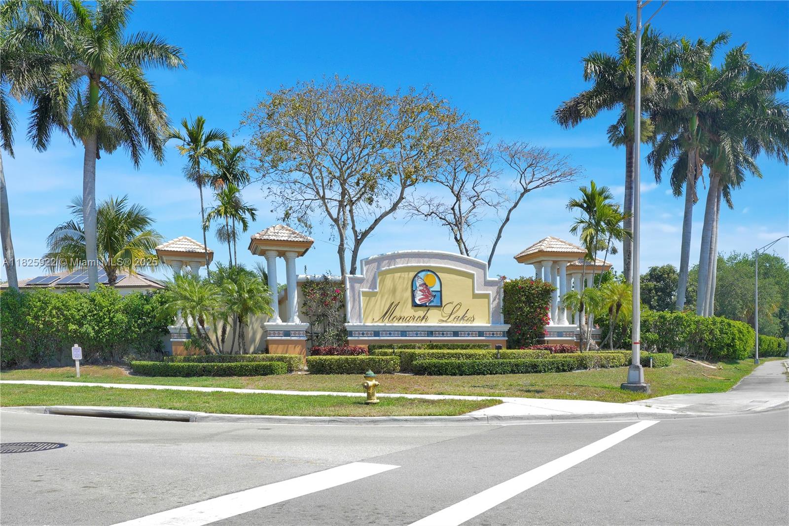 12779 SW 27th St, Miramar, Florida image 42