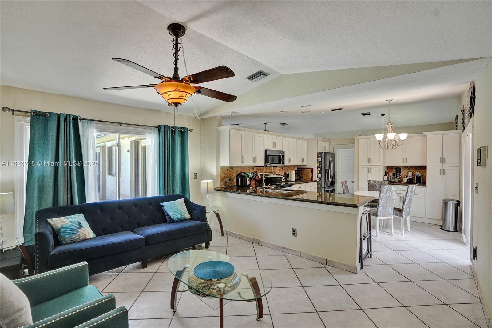 4365 NW 103rd Ter, Sunrise, Florida image 17