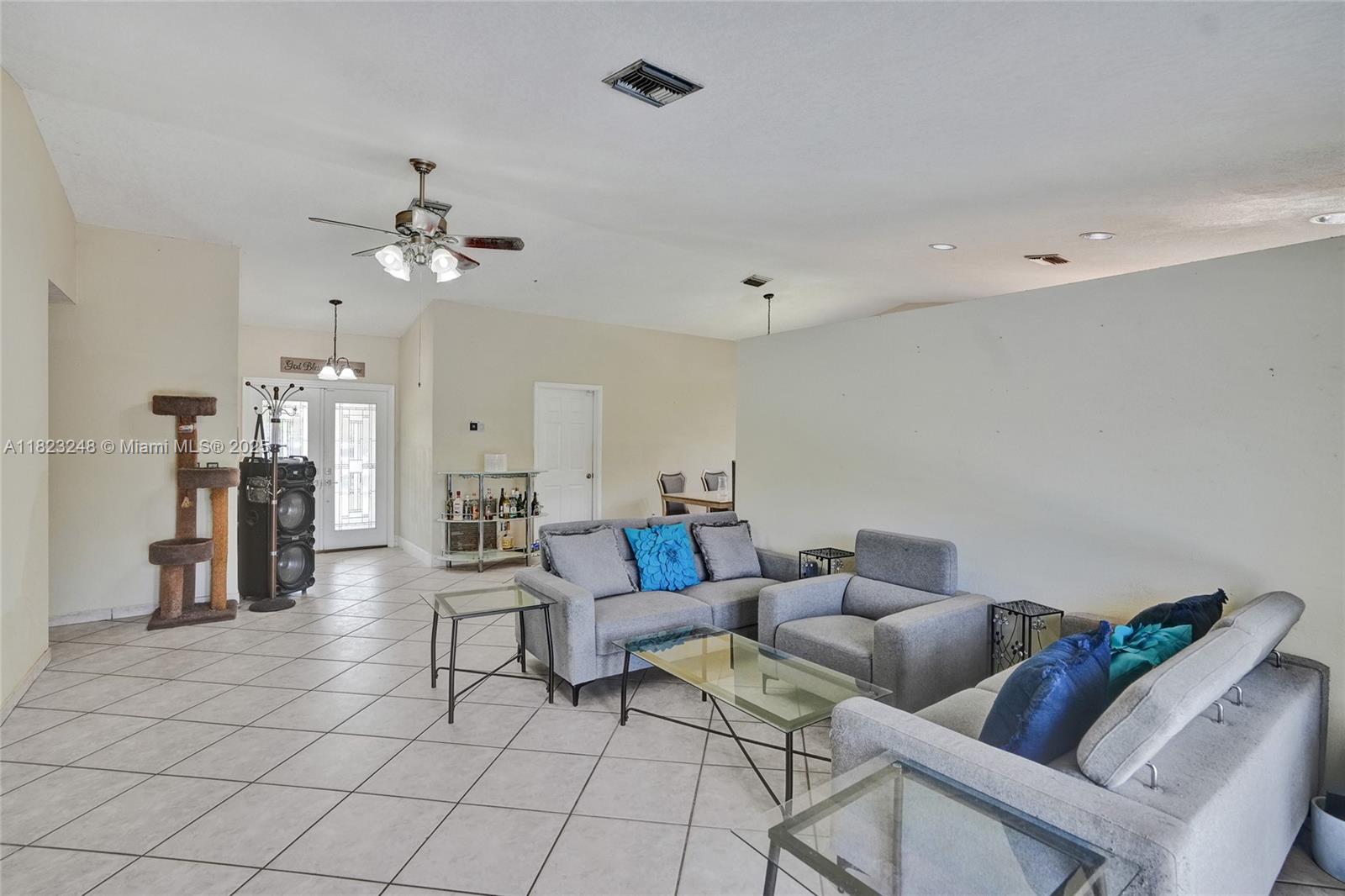 4365 NW 103rd Ter, Sunrise, Florida image 8