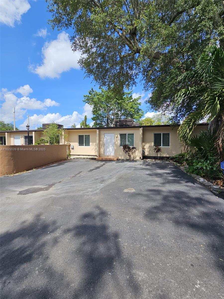 Property photo # 0