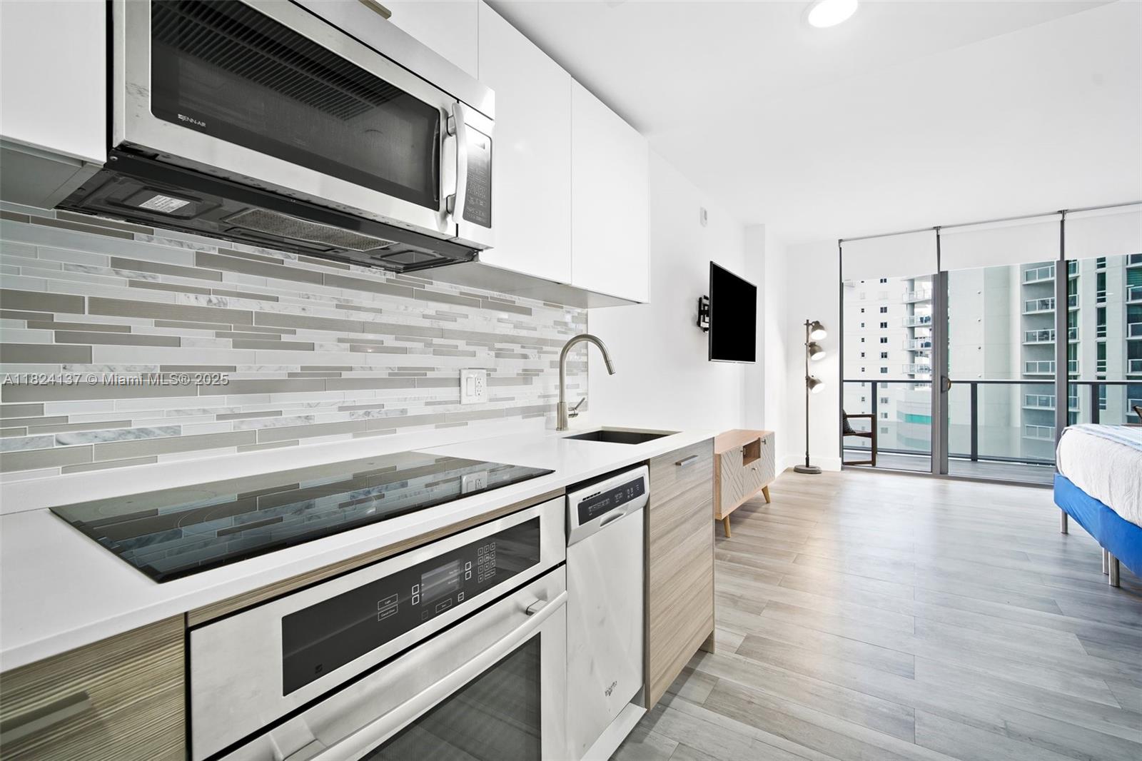 Property photo # 6