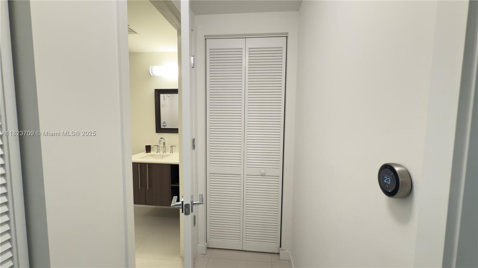 7825 NW 107th Ave #408, Doral, Florida image 24