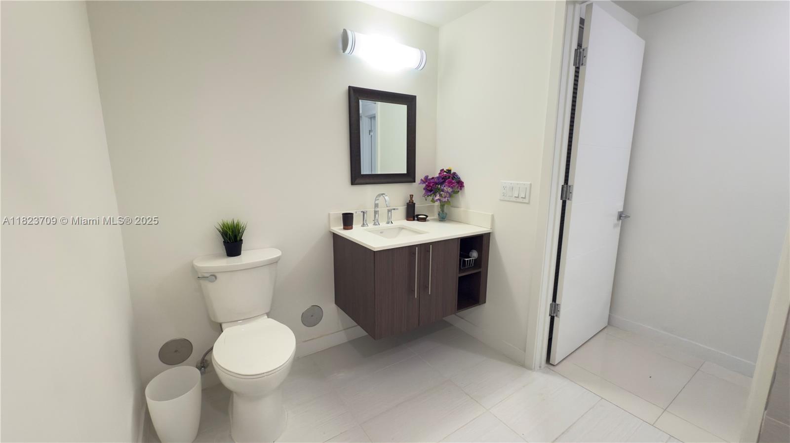 7825 NW 107th Ave #408, Doral, Florida image 26