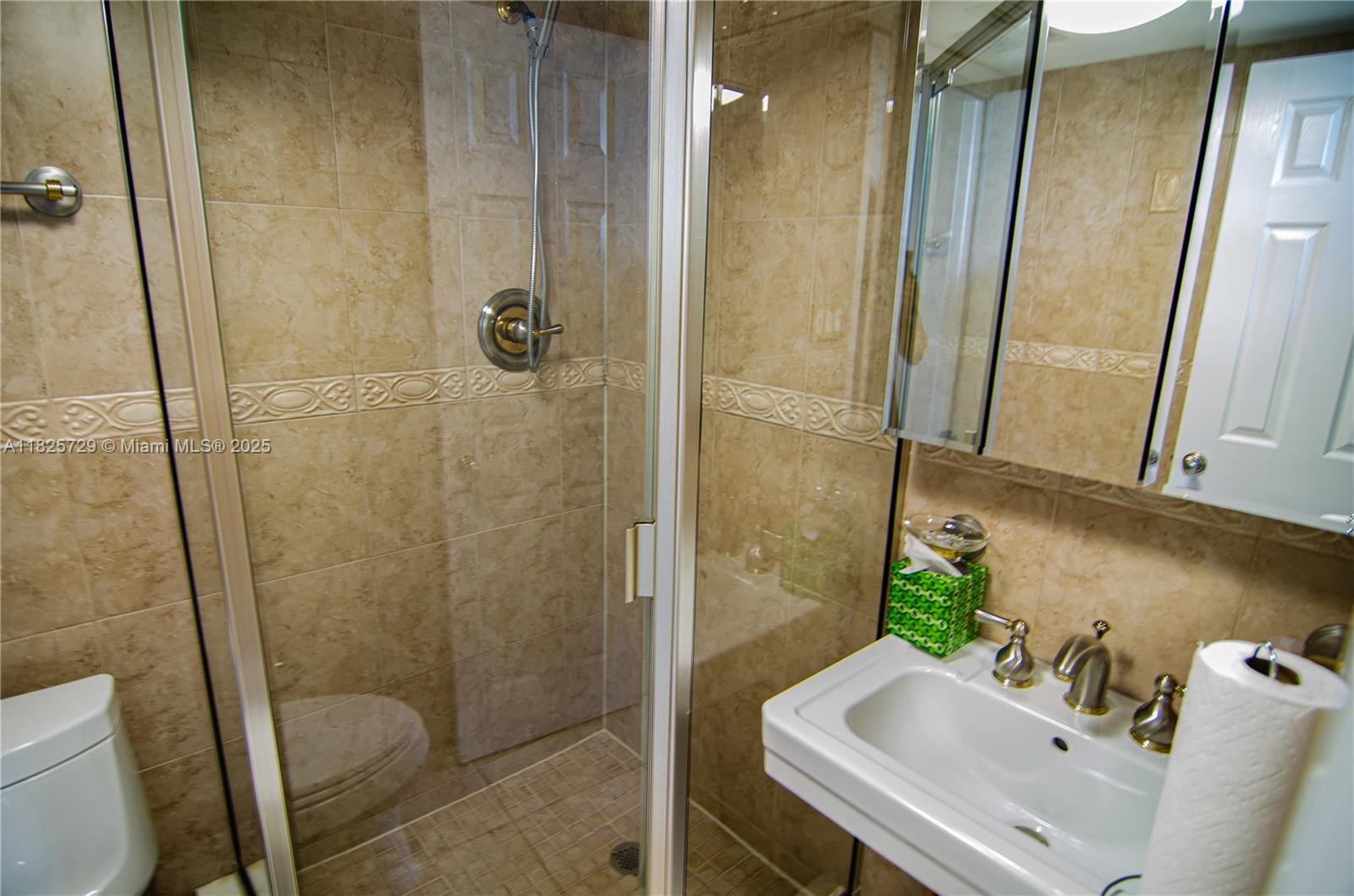 9420 Poinciana Pl #115, Davie, Florida image 16