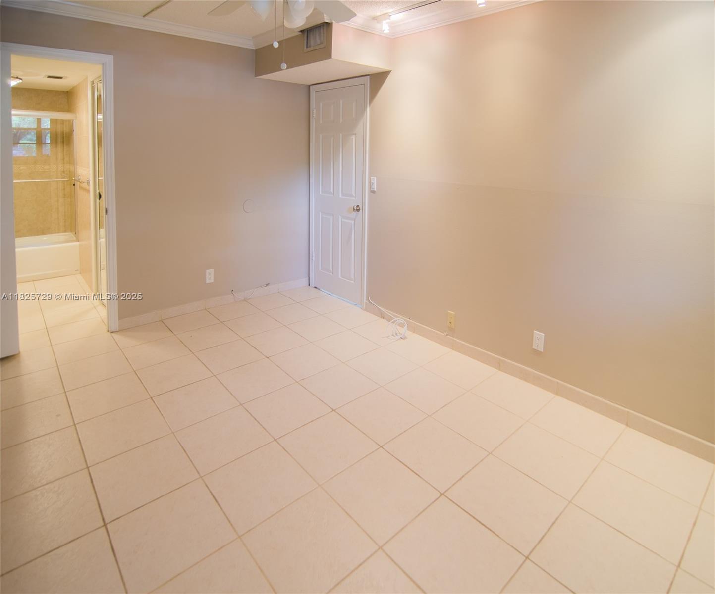 9420 Poinciana Pl #115, Davie, Florida image 18