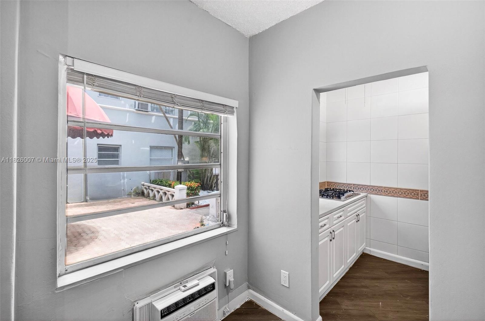 Property photo # 7