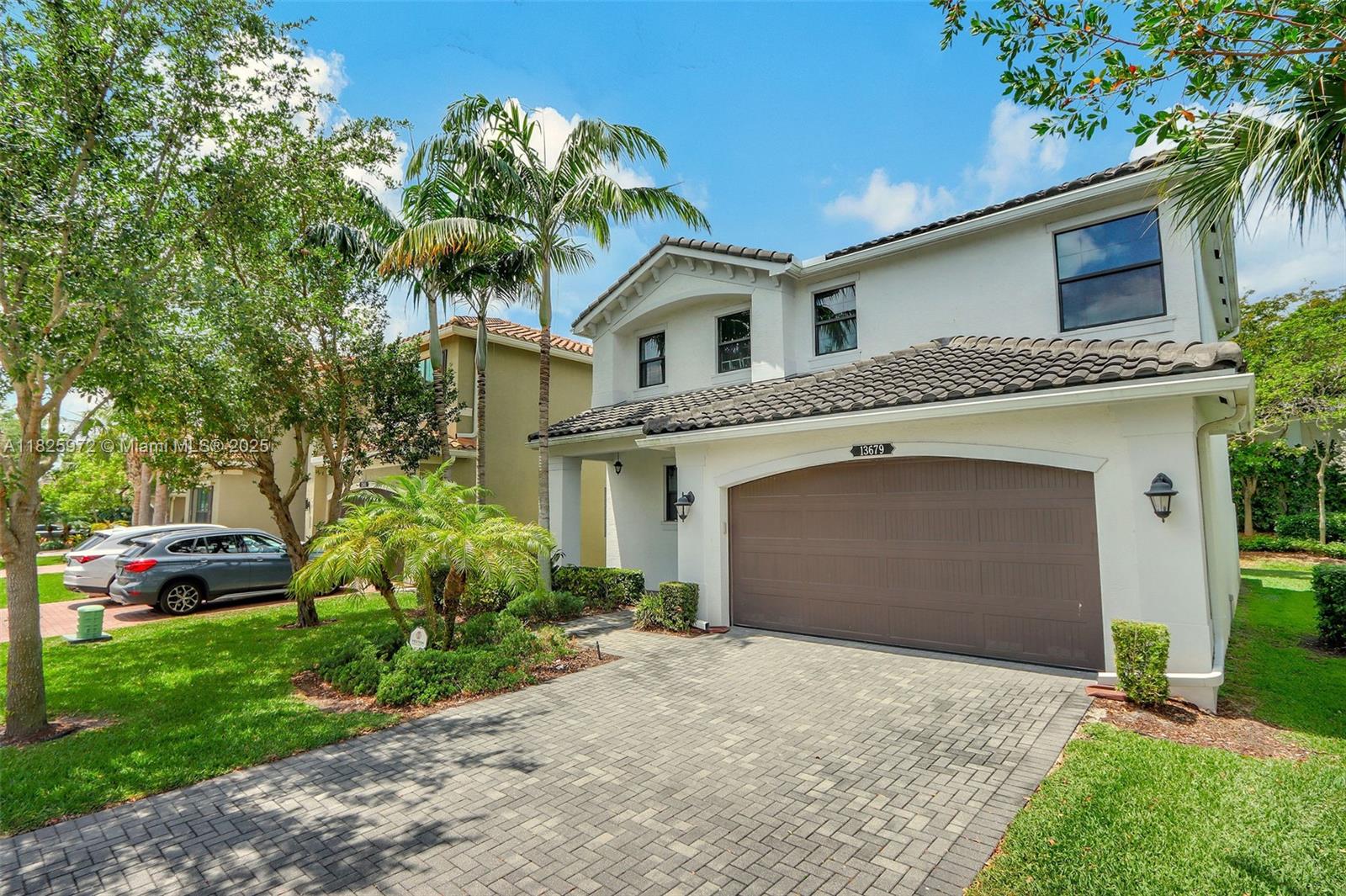 13679 Moss Agate Ave