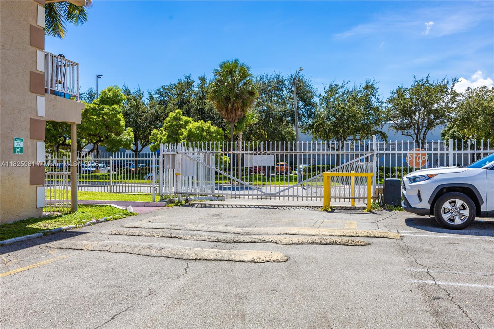 301 NW 177th St #227, Miami Gardens, Florida image 10