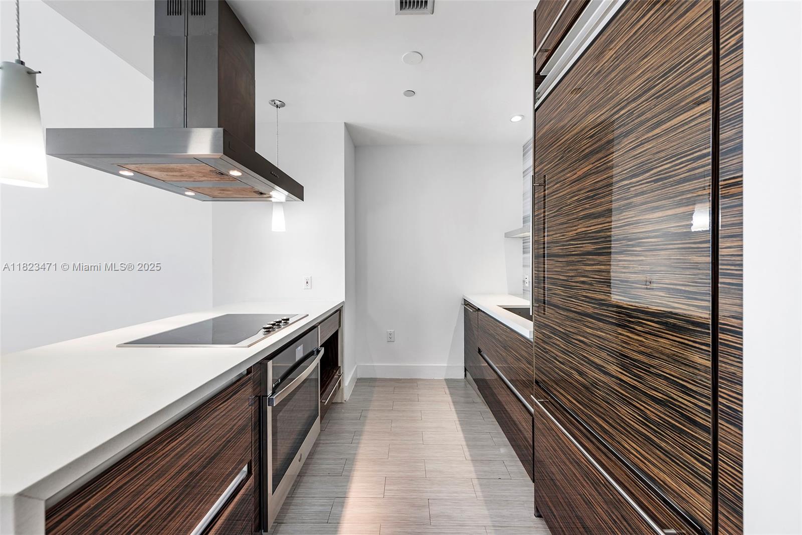 Property photo # 8