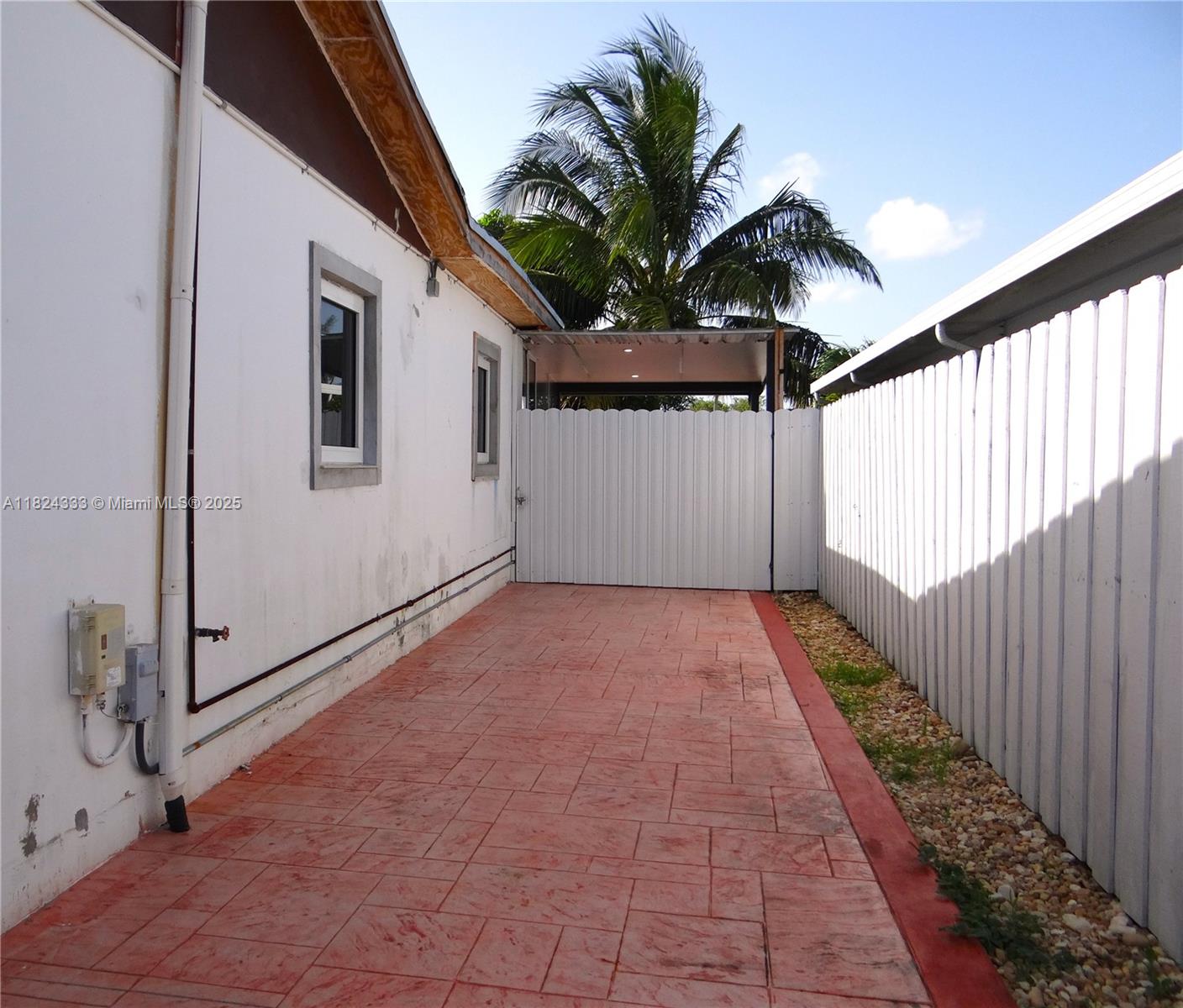 3475 NW 195th Ter, Miami Gardens, Florida image 6