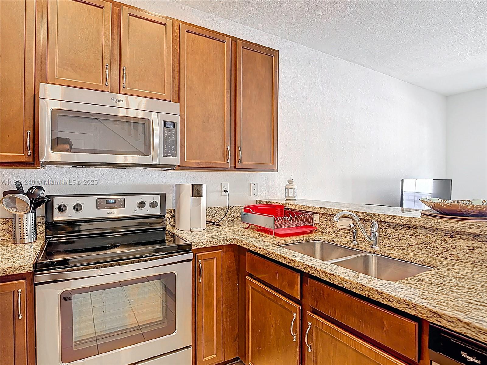 1214 SW 147th Ter, Pembroke Pines, Florida image 12
