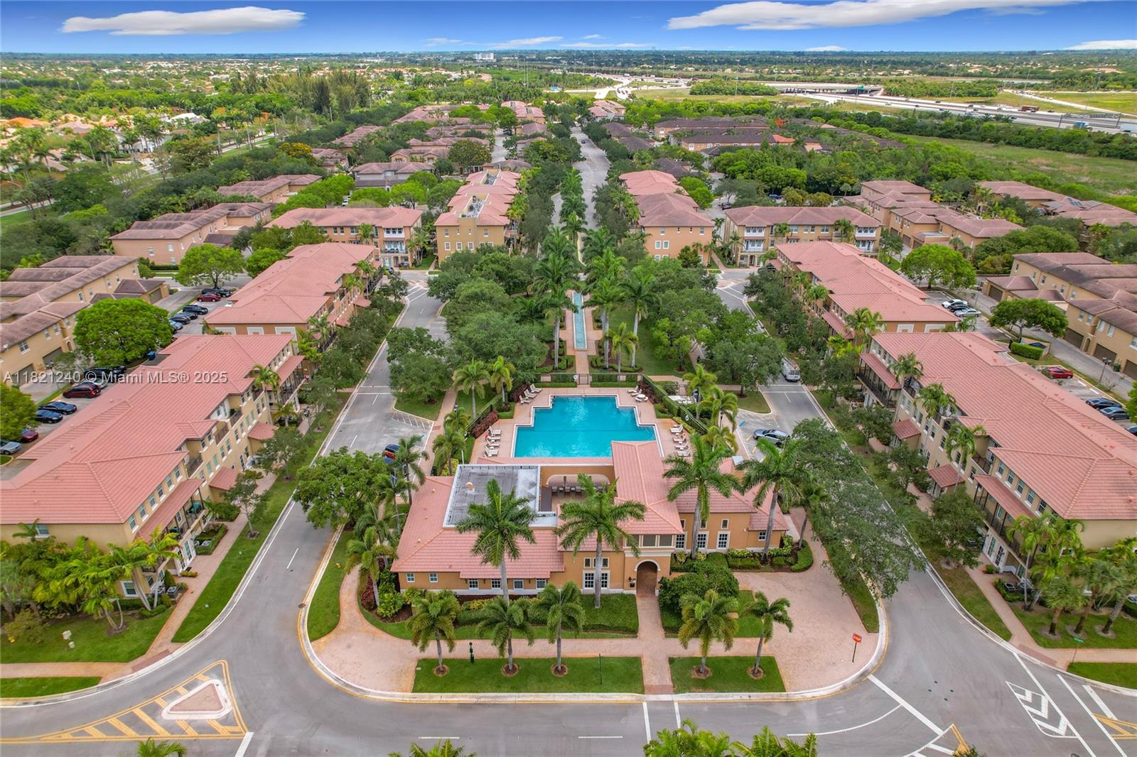 1214 SW 147th Ter, Pembroke Pines, Florida image 43