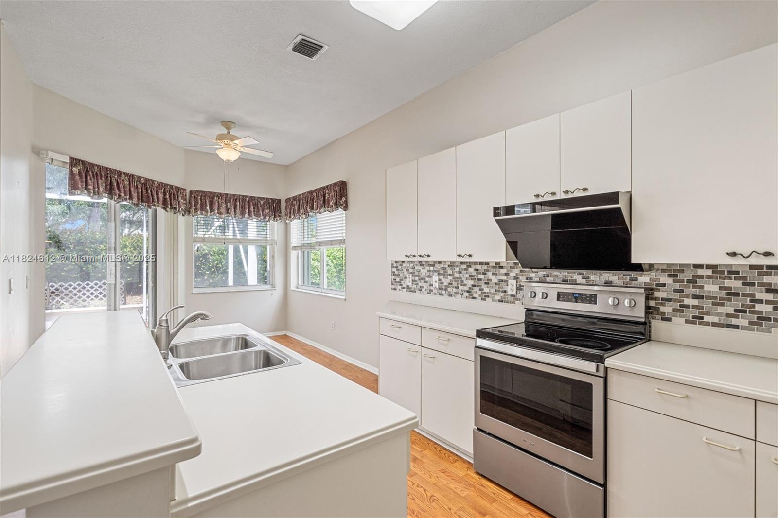 7348 Copperfield Cir, Lake Worth, Florida image 14