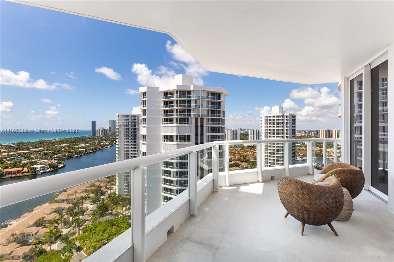 21200 Point Pl #2602, Aventura, Florida image 4