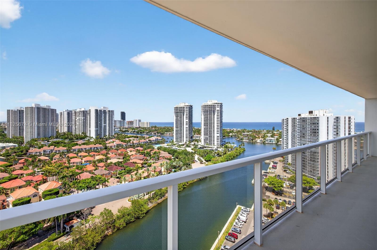 3701 N Country Club Dr #2209, Aventura, Florida image 3
