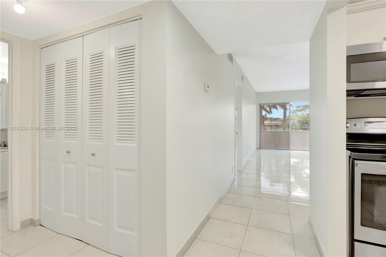 7900 Camino Cir 305
