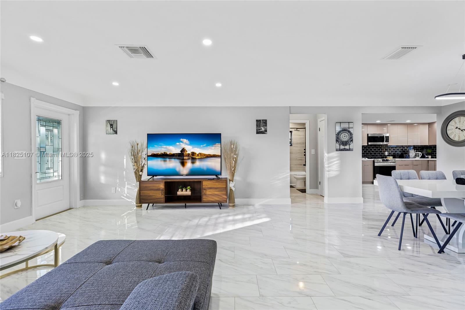 6600 NE 20th Way, Fort Lauderdale, Florida image 5