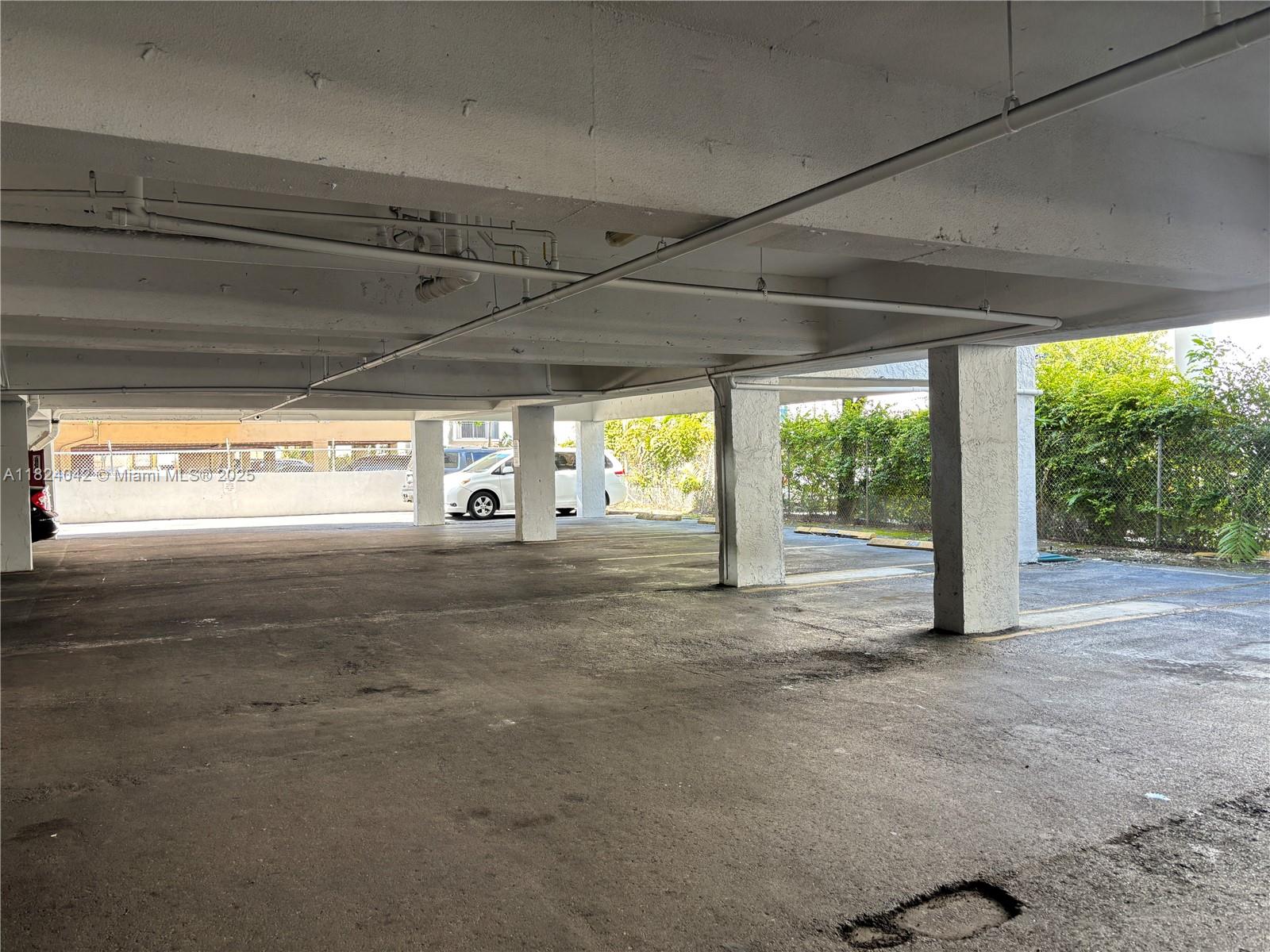 1635 W 44th Pl #509, Hialeah, Florida image 45