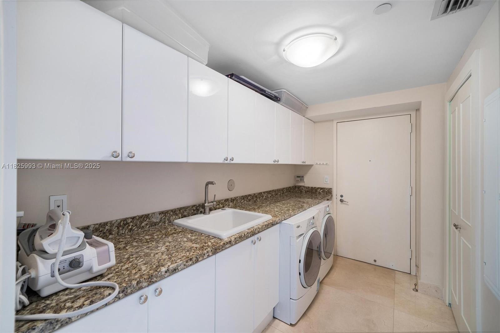 17875 Collins Ave #906, Sunny Isles Beach, Florida image 31