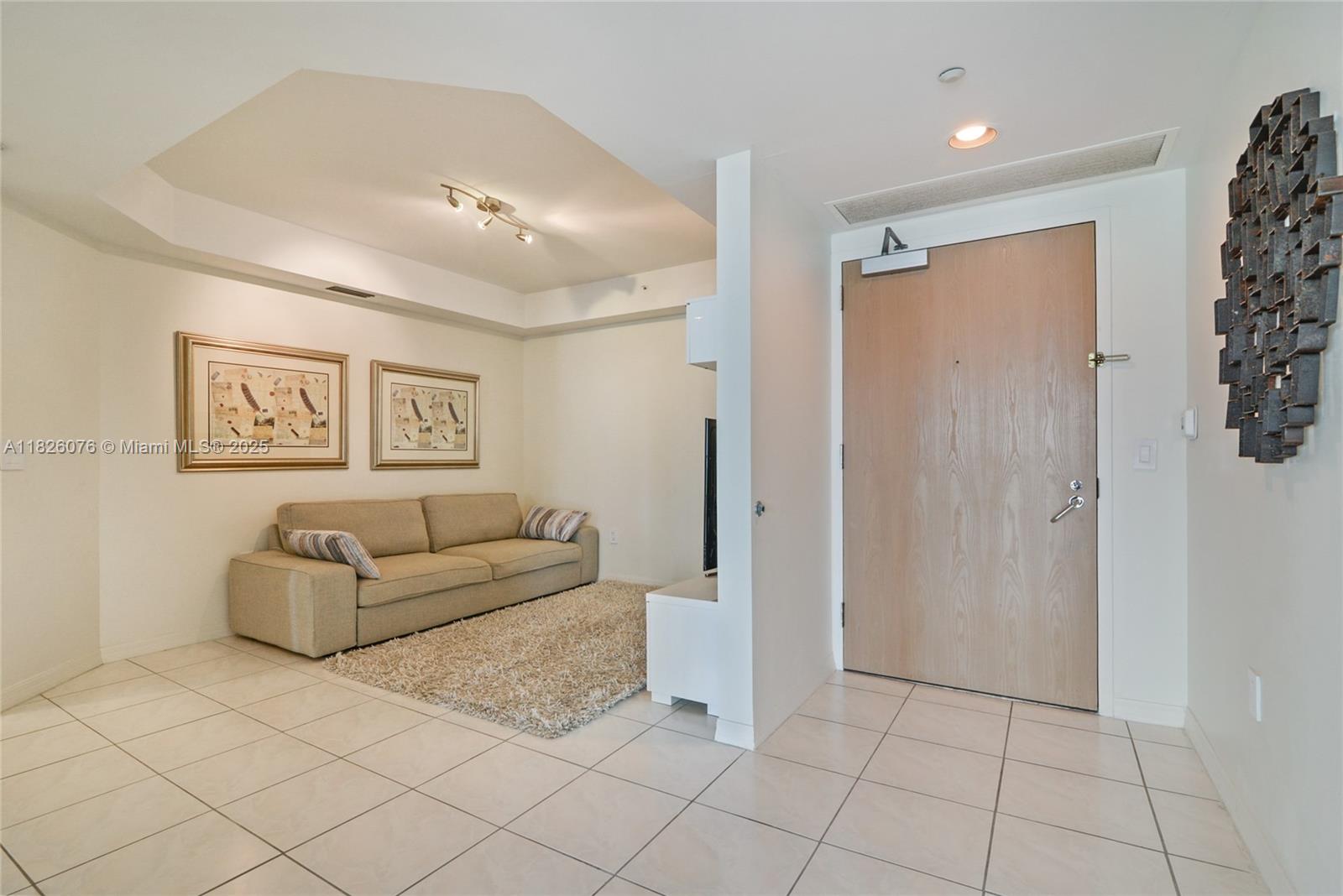 Apartamento para Alugar em Sunny Isles Beach, FL
