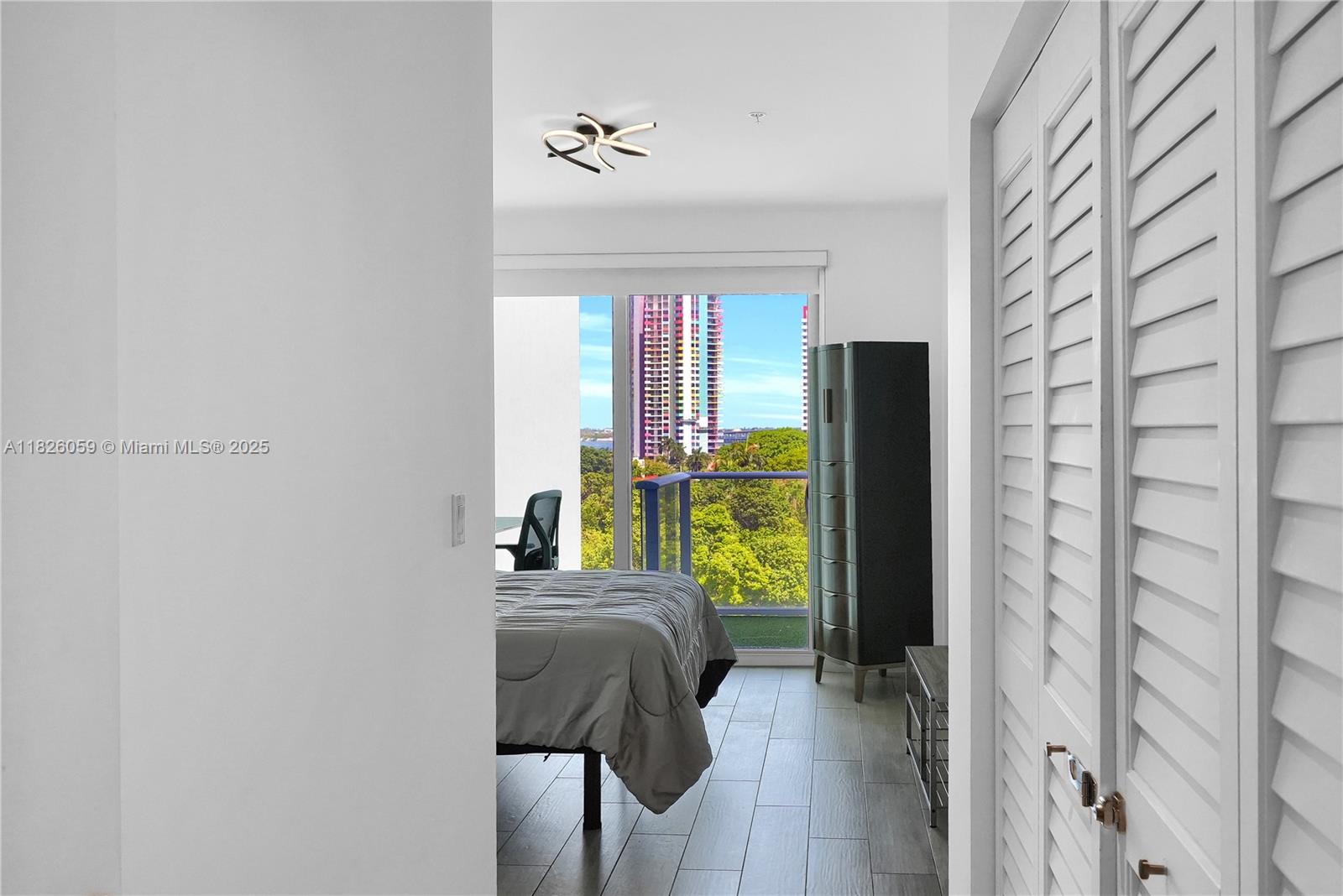 Property photo # 8