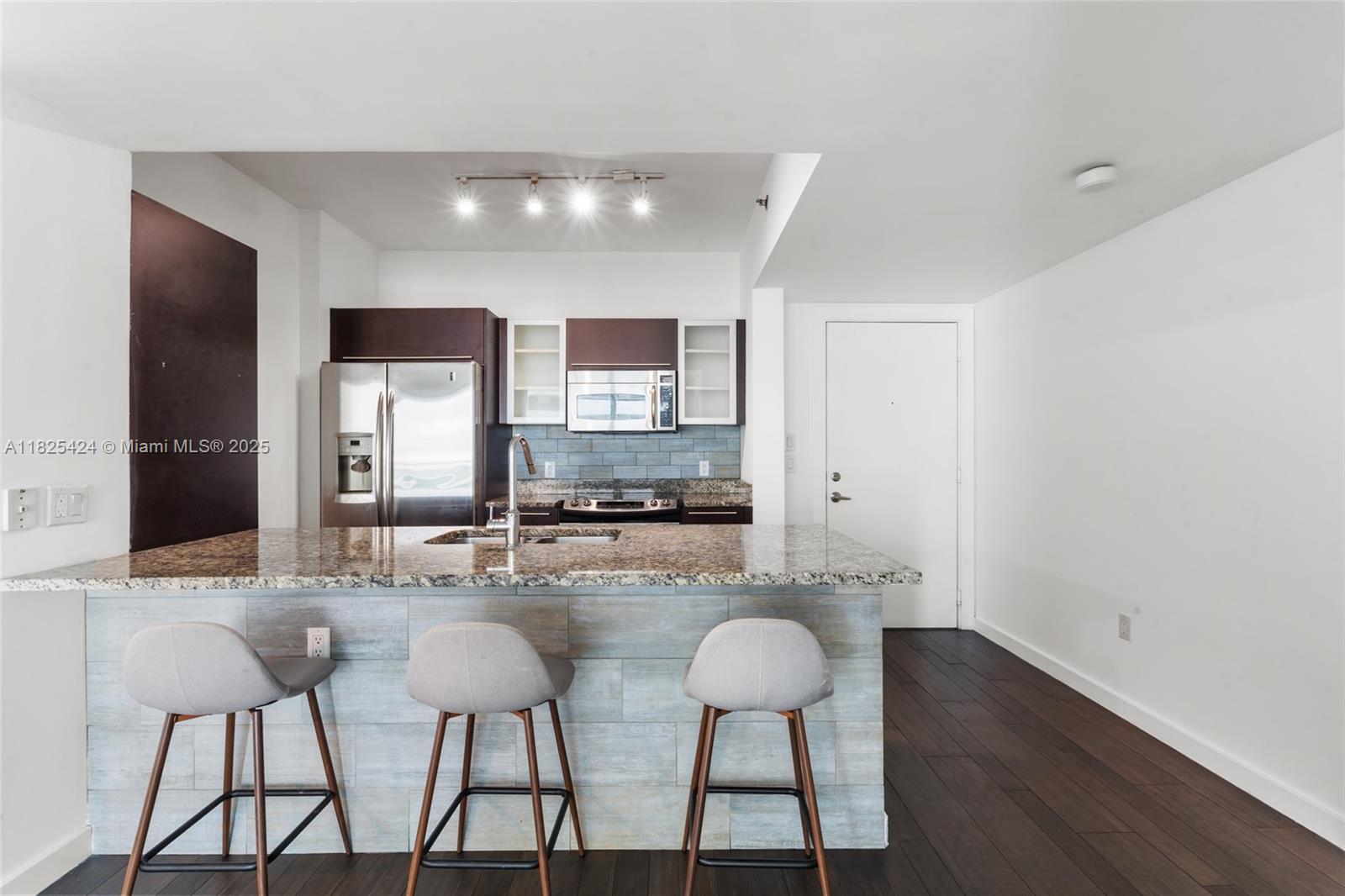 Property photo # 2