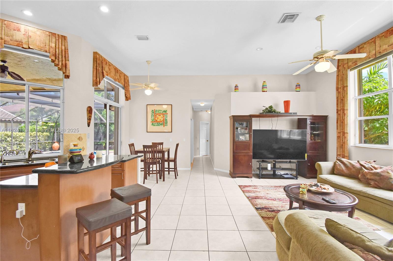 2694 Oakbrook Dr, Weston, Florida image 11