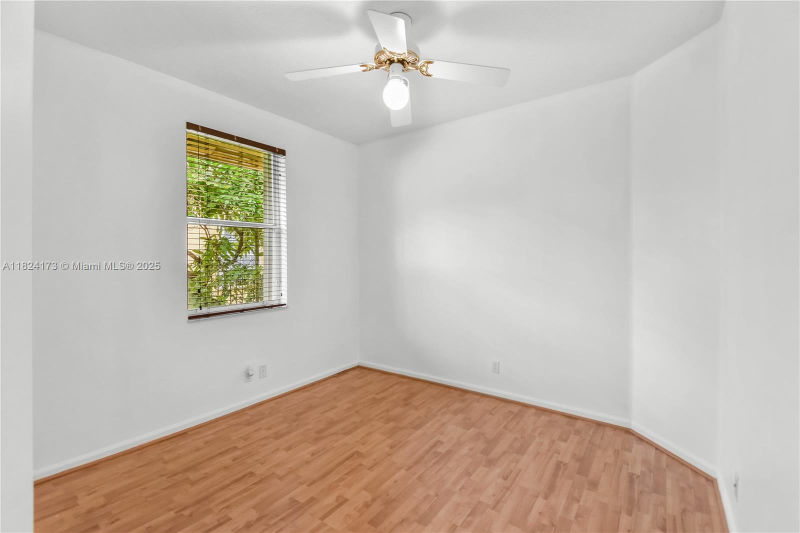 2694 Oakbrook Dr, Weston, Florida image 23