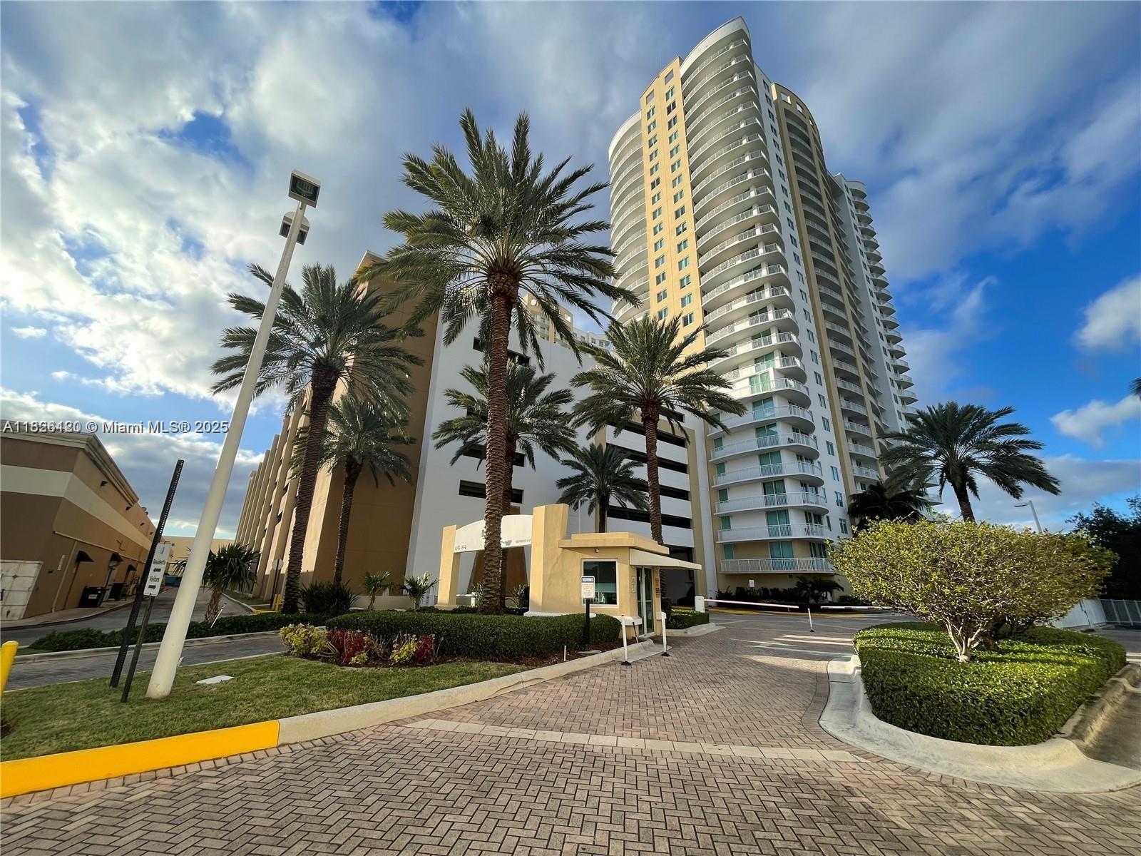 1745 E Hallandale Beach Blv #PH05W, Hallandale Beach, Florida image 31