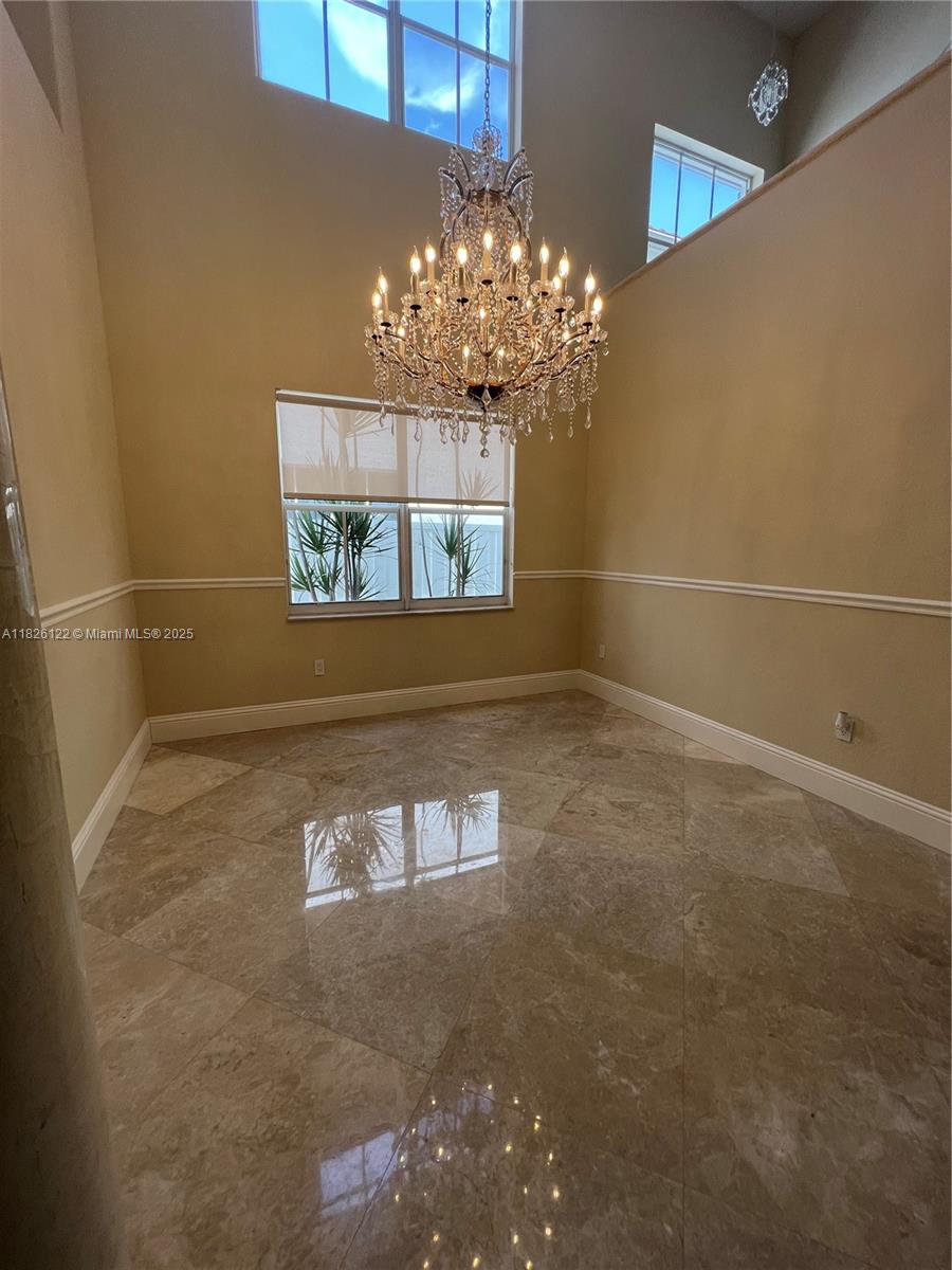 16546 SW 39th St, Miramar, Florida image 19