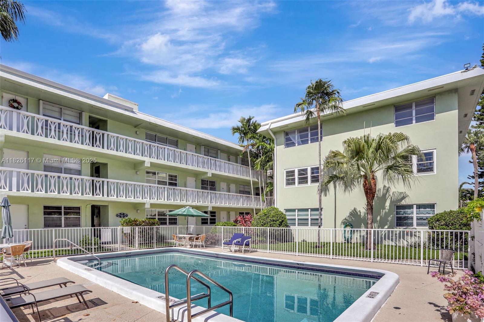 1900 NE 8th Ct #201, Fort Lauderdale, Florida image 2