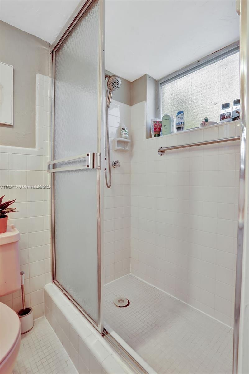 1900 NE 8th Ct #201, Fort Lauderdale, Florida image 20