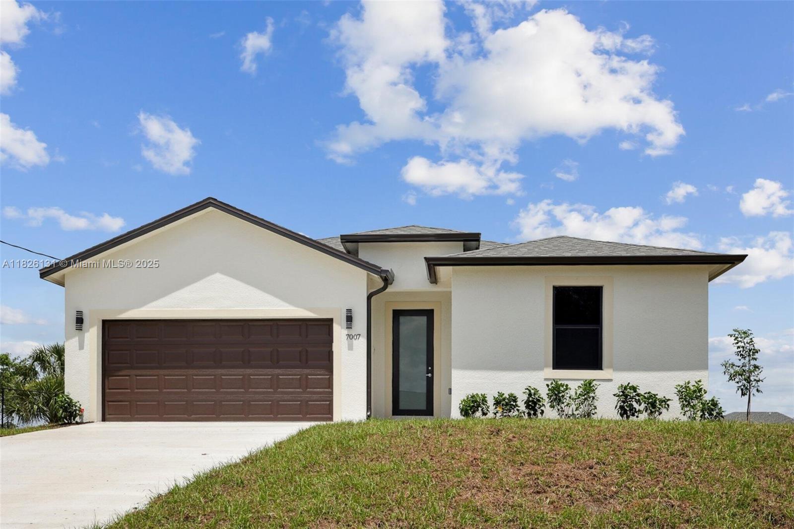7007 Ramrod Cir, La Belle, Florida image 1