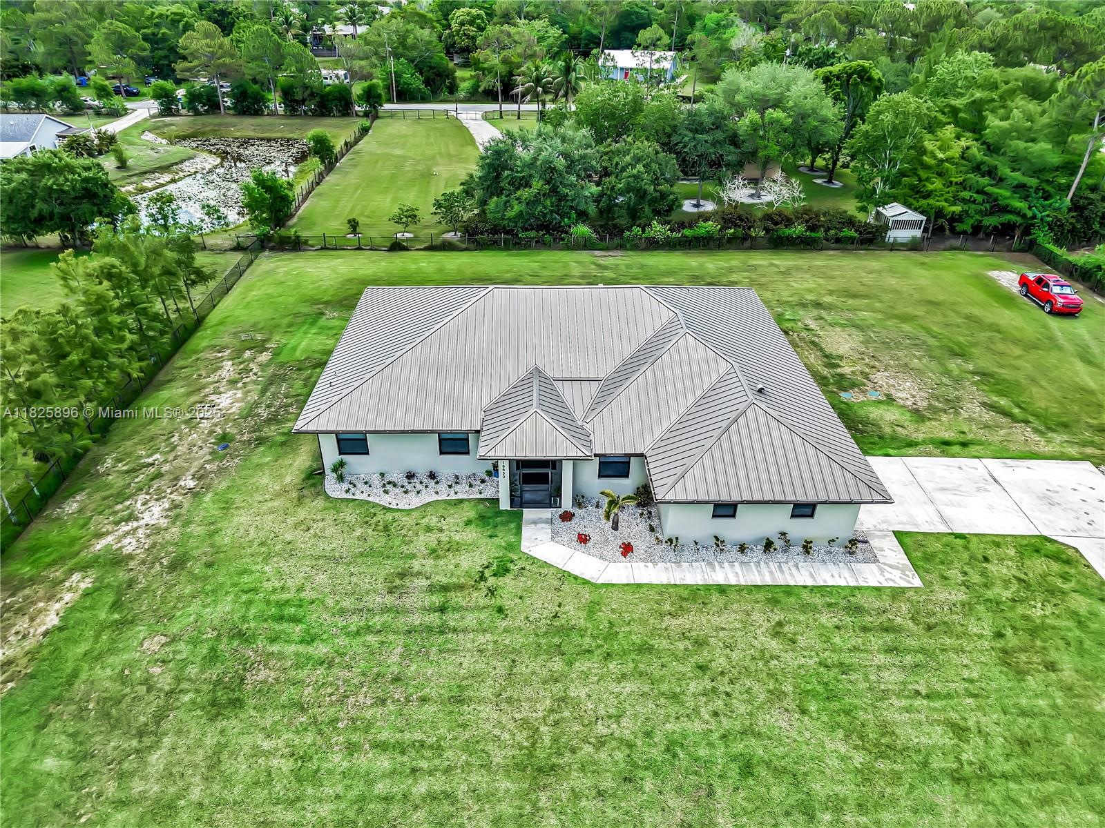 16630 N 132nd Ter N, Jupiter, Florida image 1