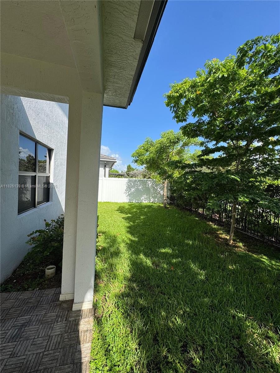 Residential, Miramar, Florida image 18