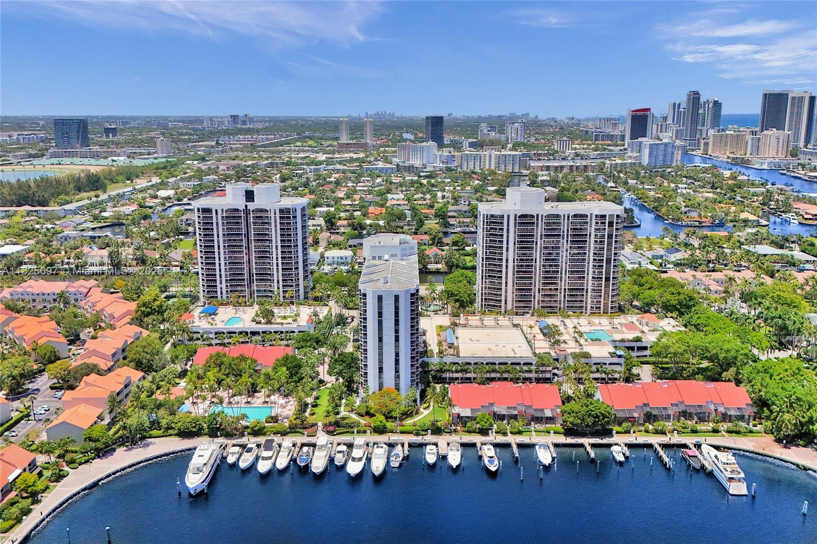 3640 Yacht Club Dr #1704, Aventura, Florida image 49