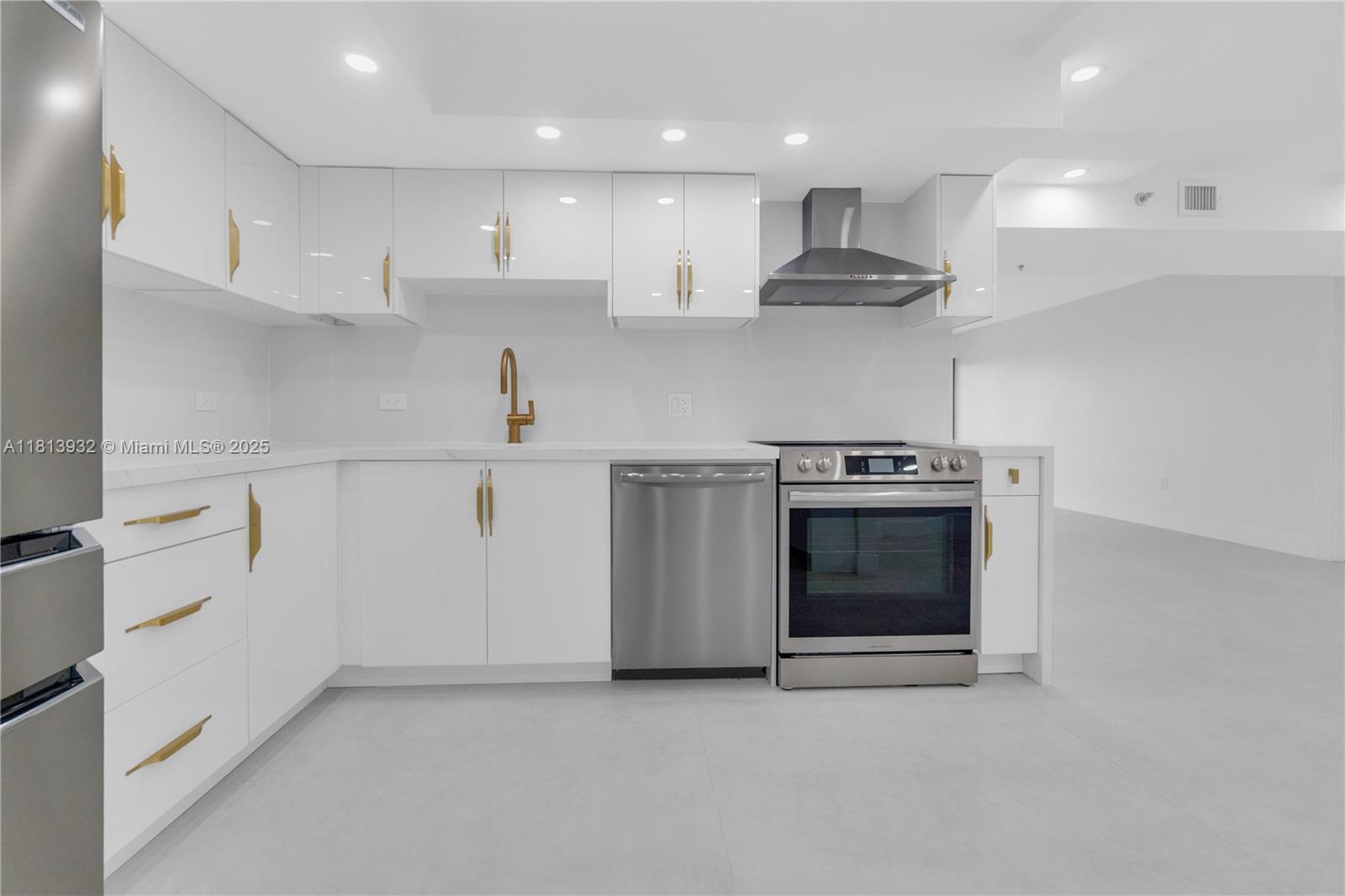 1201 S Ocean Dr #507S, Hollywood, Florida image 7