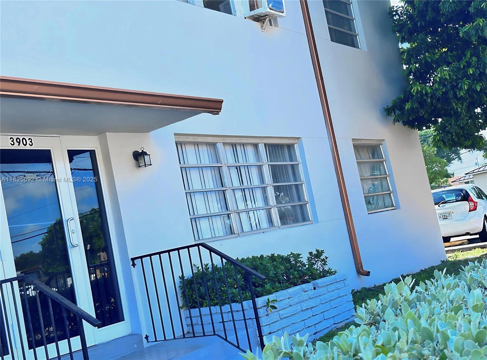 Property photo # 7
