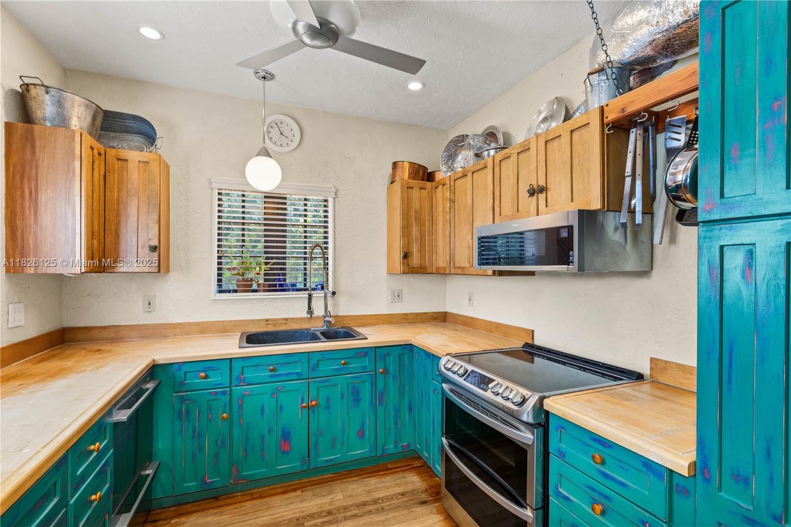 1510 Madrid Street, Coral Gables, Florida image 16