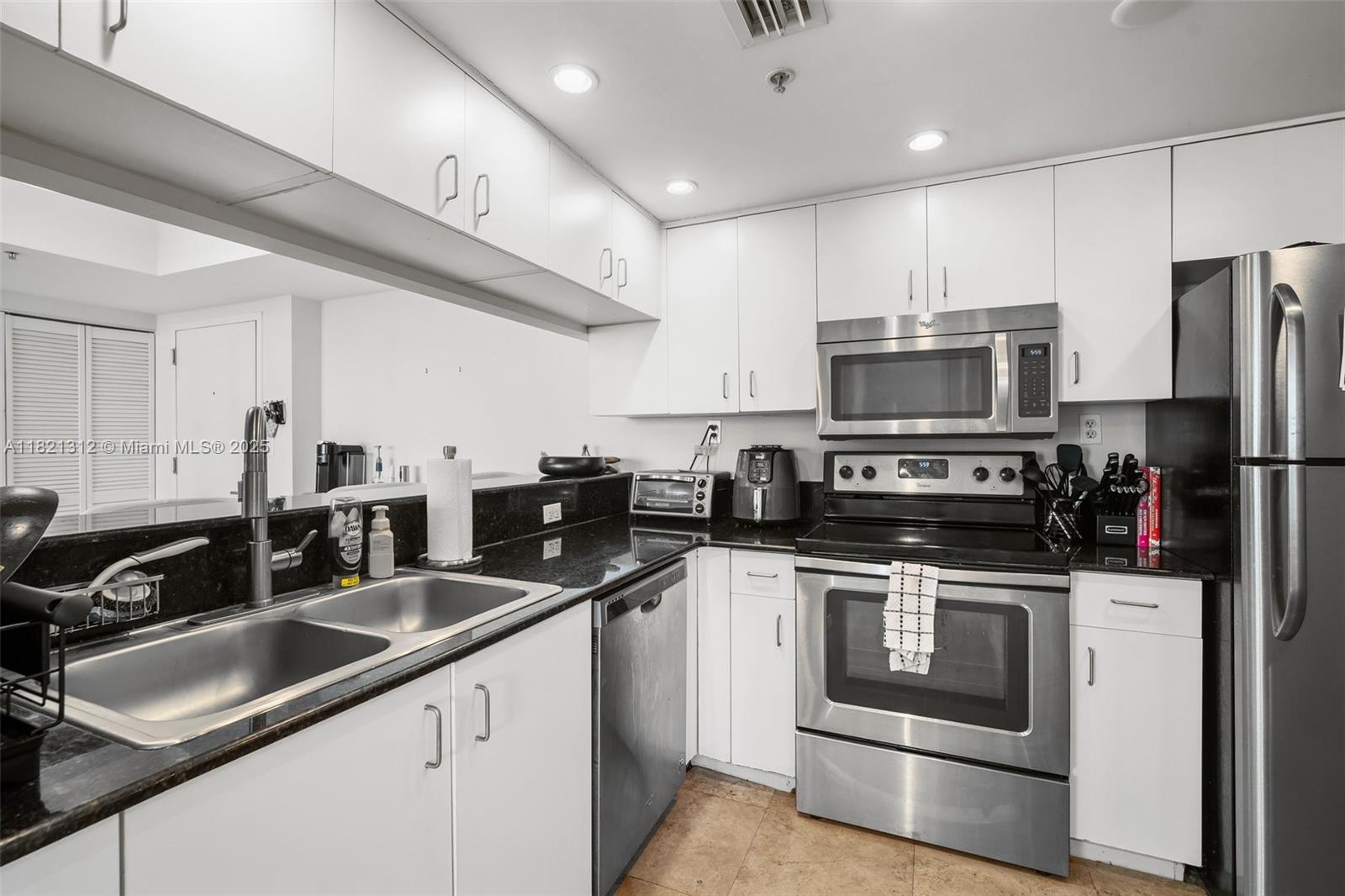 Property photo # 8