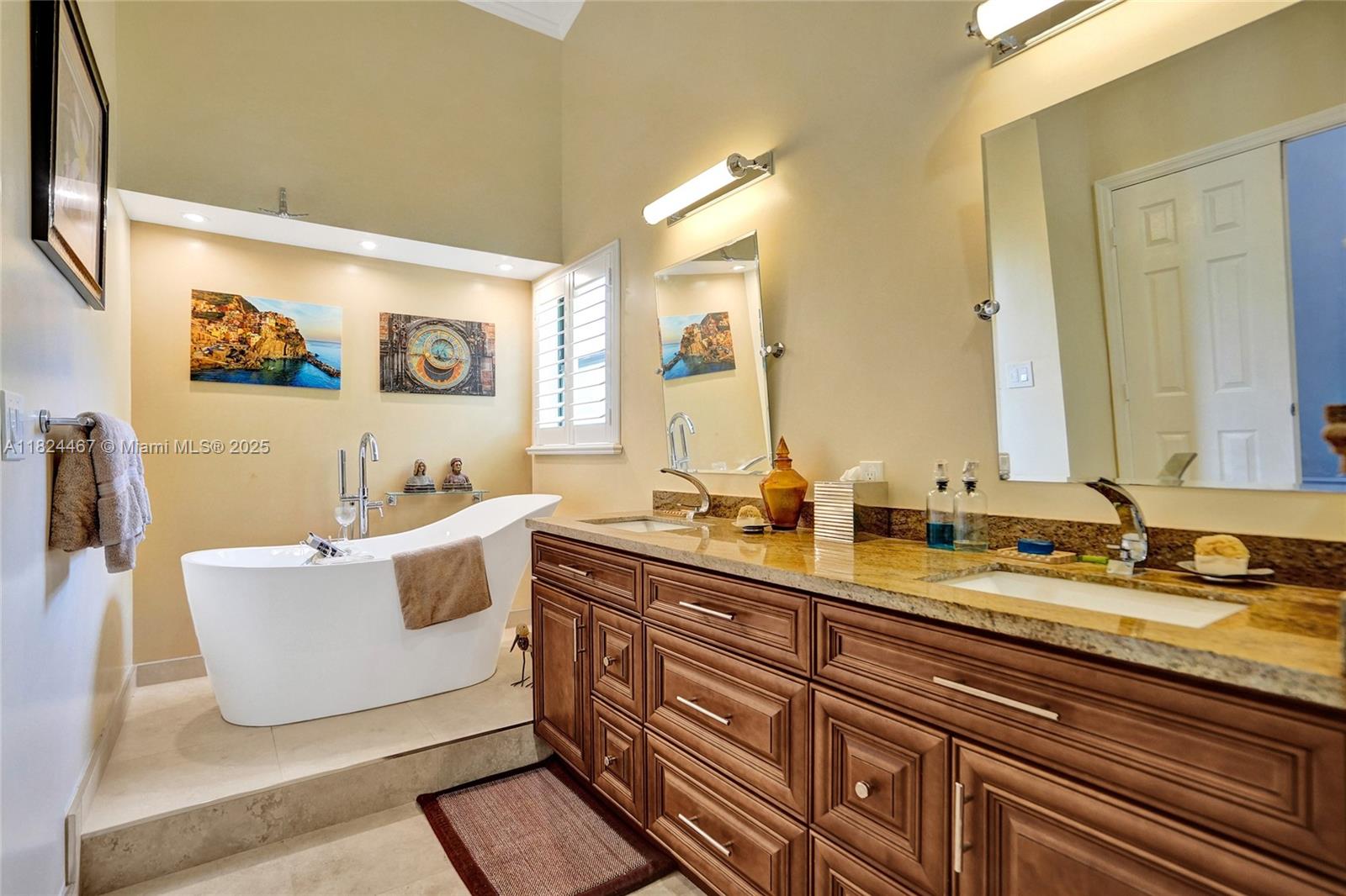 3820 SW 106th Ter, Davie, Florida image 6